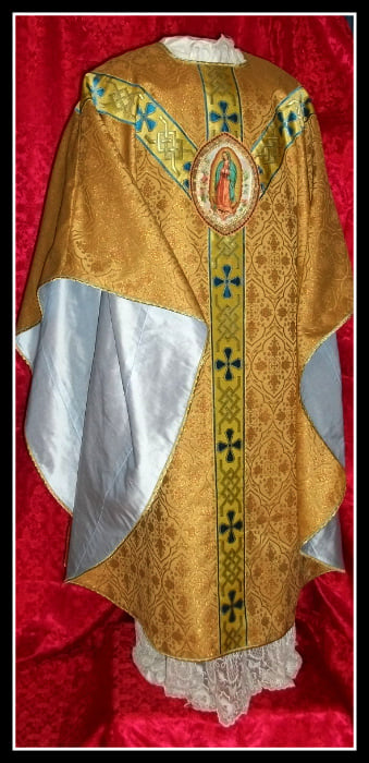 Semi Gothic Vestments